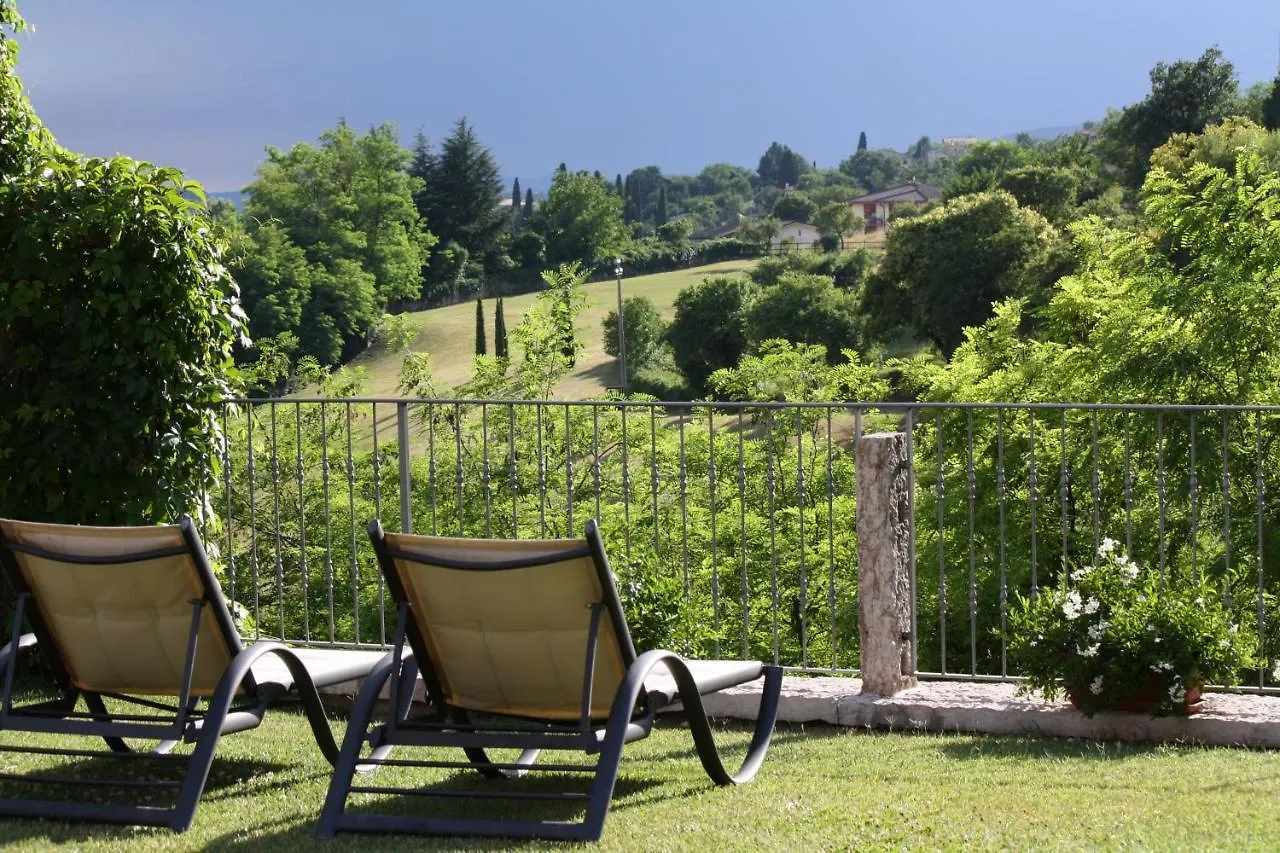 B&B Poggio Caiar Caprino Veronese Bed & Breakfast