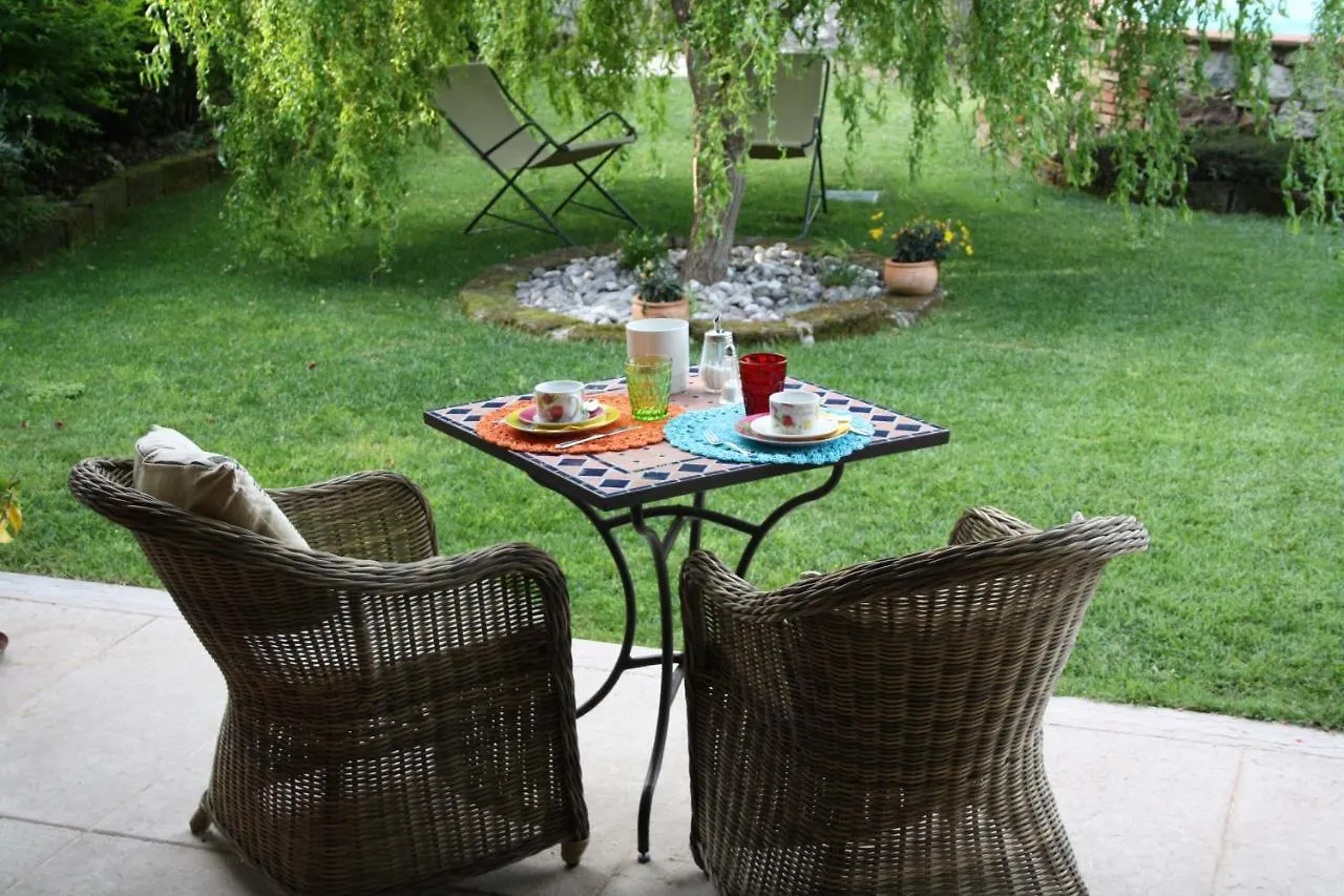 B&B Poggio Caiar Caprino Veronese